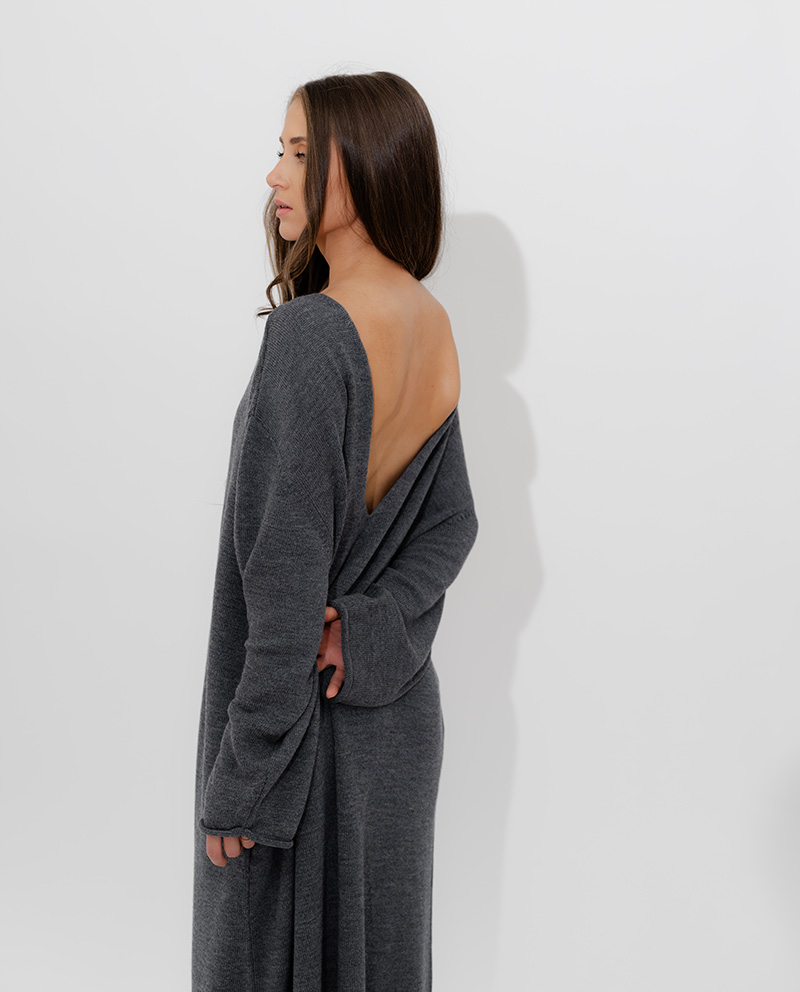 MÓRE Merino-Strickkleid anthrazit – Bild 2